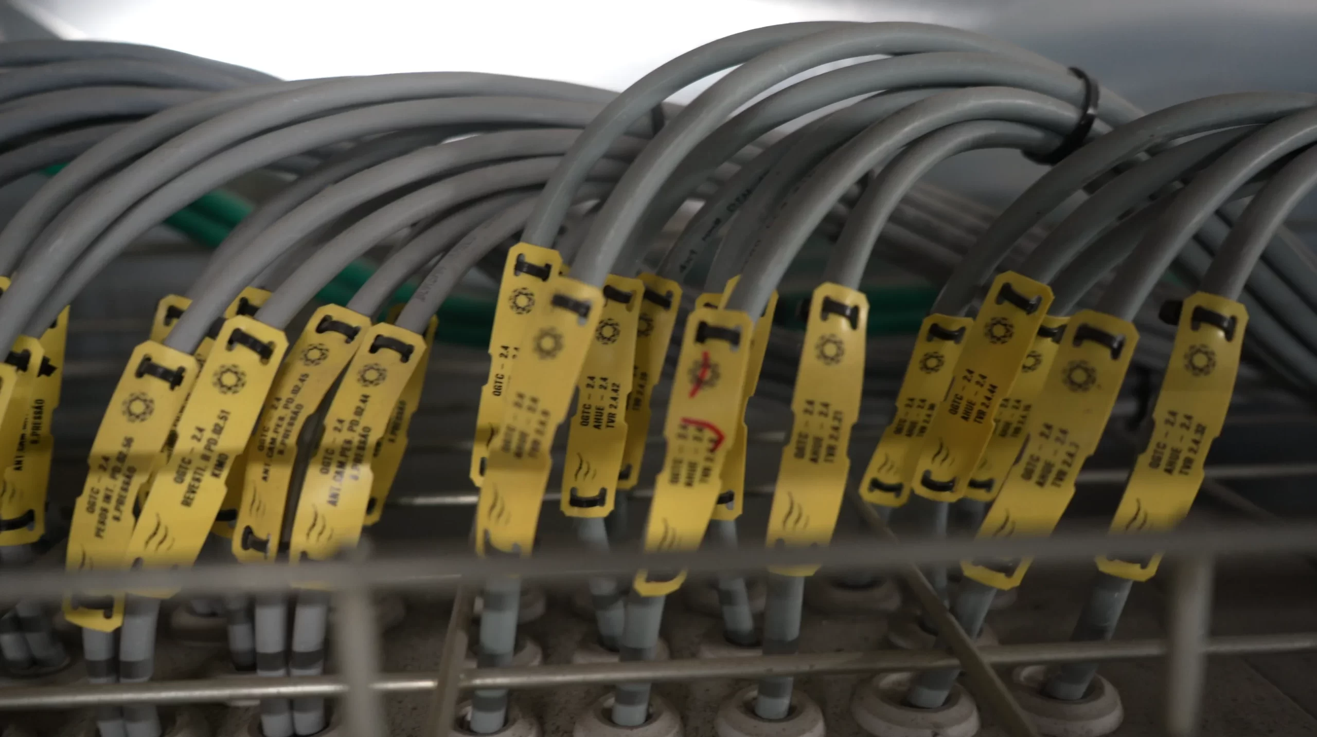 Serviços Instalações elétricas